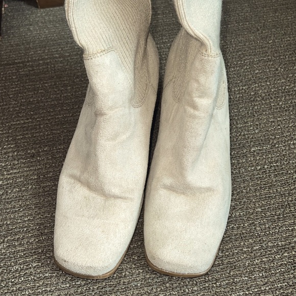 🌴Suede Leather and Sweater fold heel Boots Pull On Heeled Women’s Size 8 1/2 - Picture 5 of 8